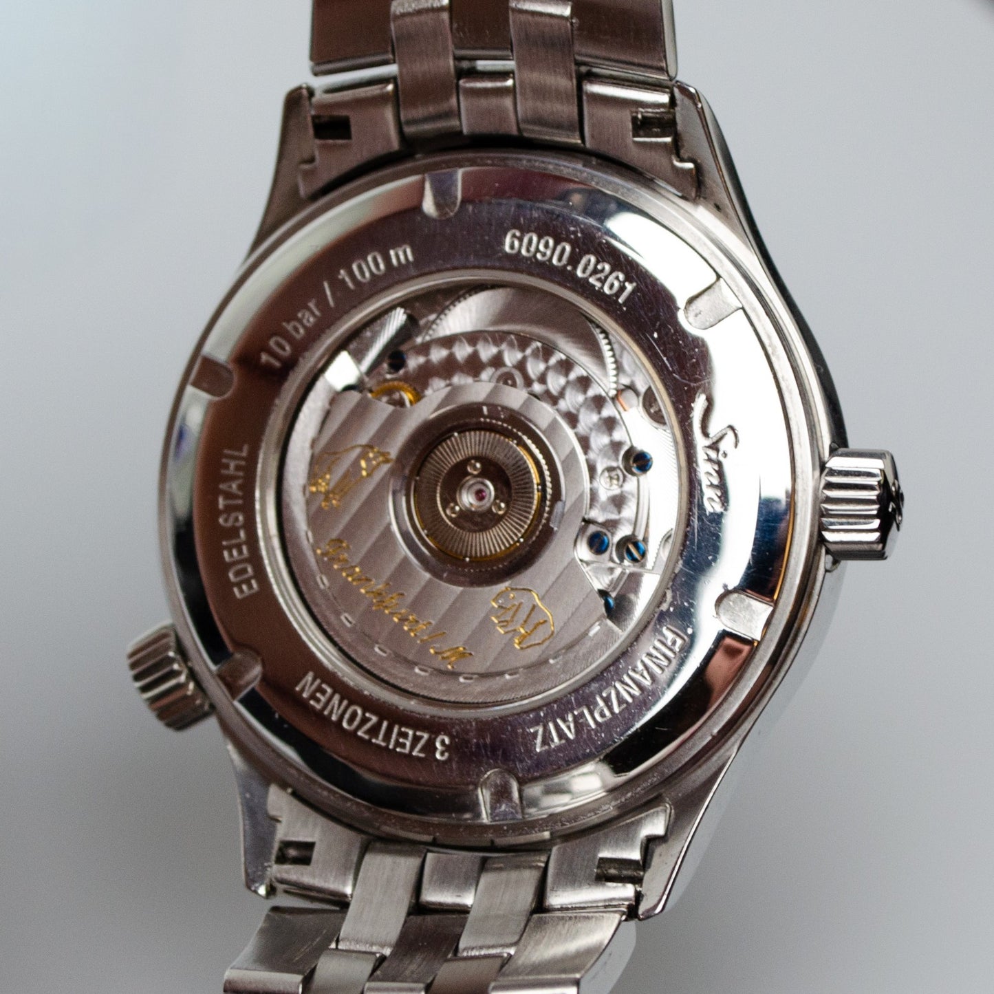 Sinn 6090 Frankfurt Financial District Big Date AM Main