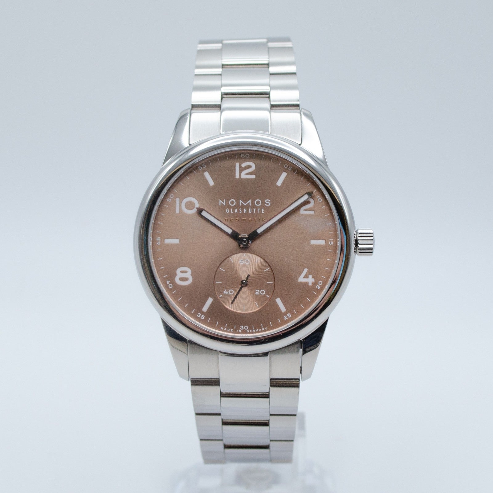 Nomos Club Sport Neomatik 39 Ember