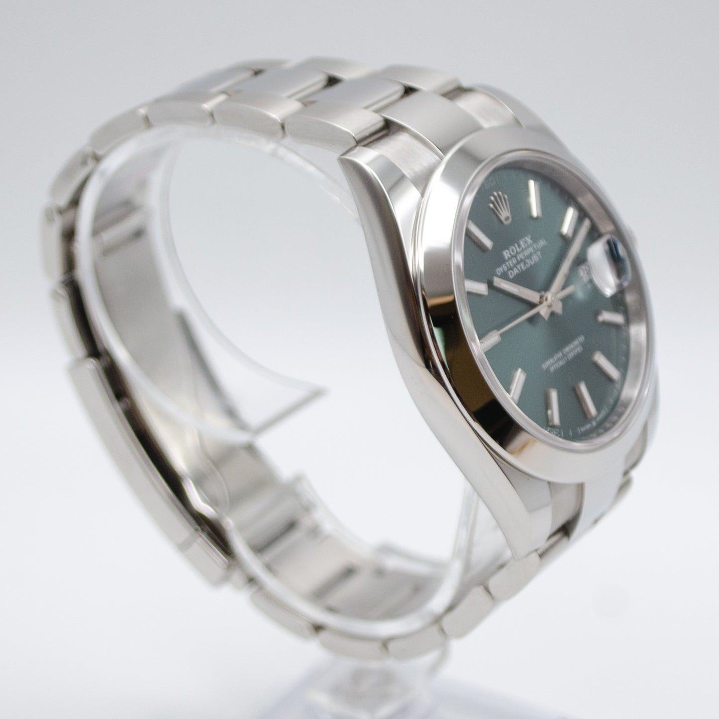 Rolex Datejust 41 Mint Green Smooth Oyster 2026 Full Set Unworn Ref. 126300