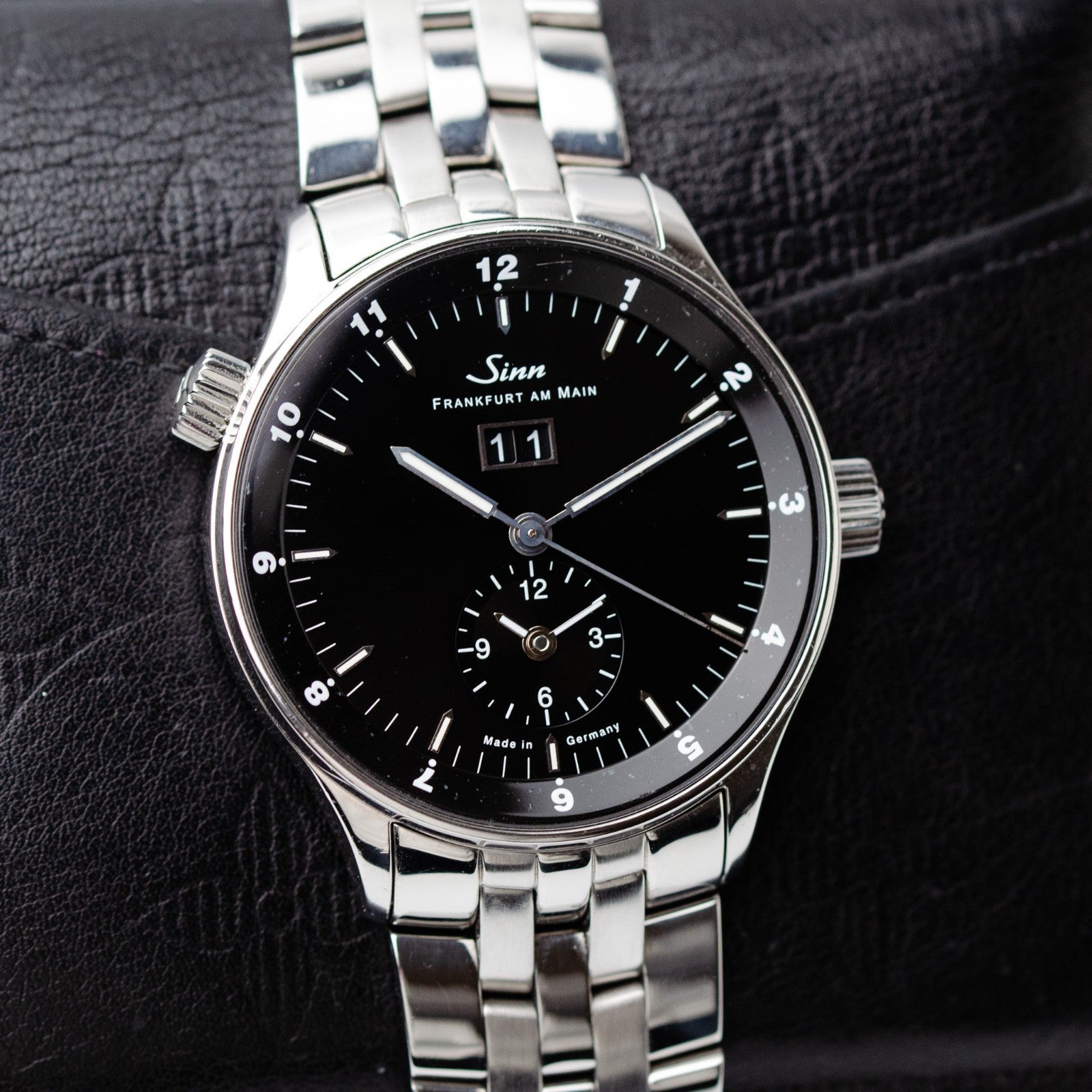 Sinn 6090 Frankfurt Financial District Big Date AM Main