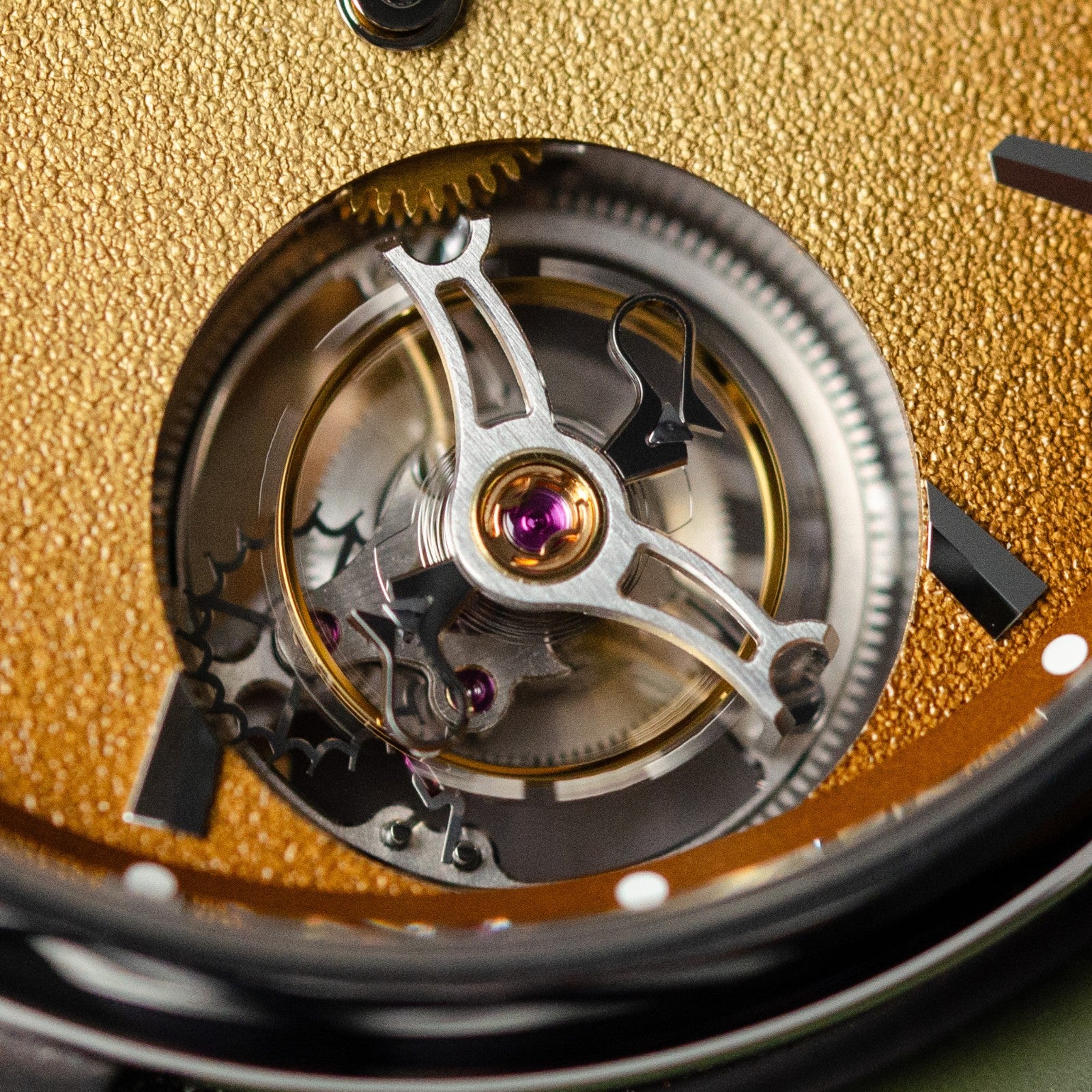 H. Moser & Cie. Pioneer Tourbillon Amber Sand - Bucherer Exclusive