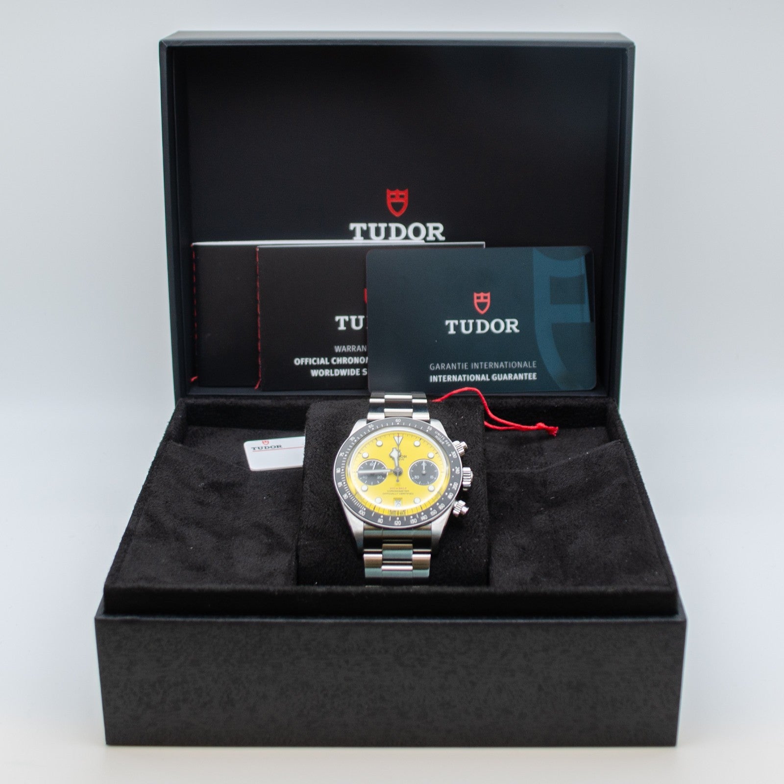Tudor Black Bay Chrono 39 Bumblebee Yellow Dial M79310N Unworn