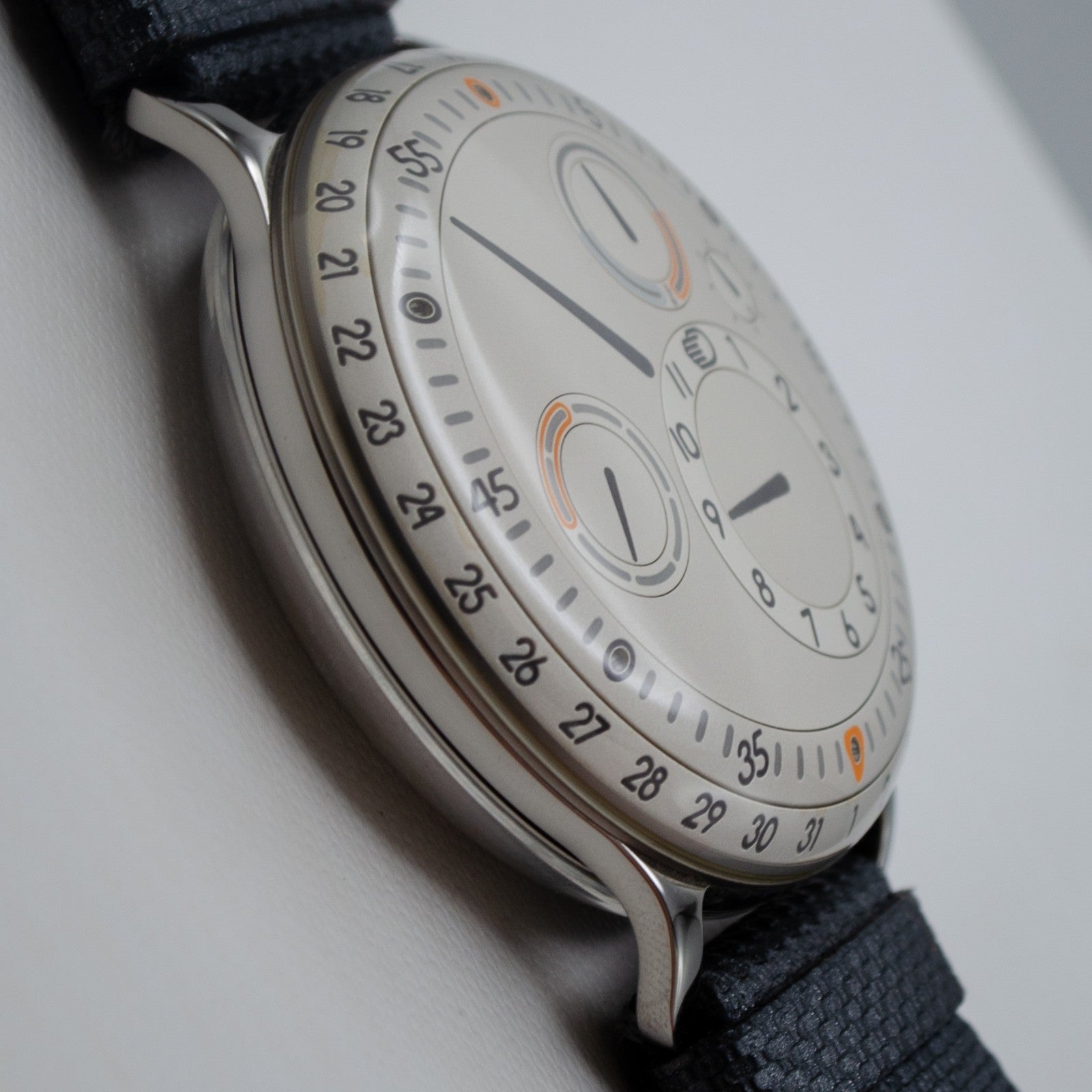 Ressence Type 3W Silver 44mm Titanium Full Set