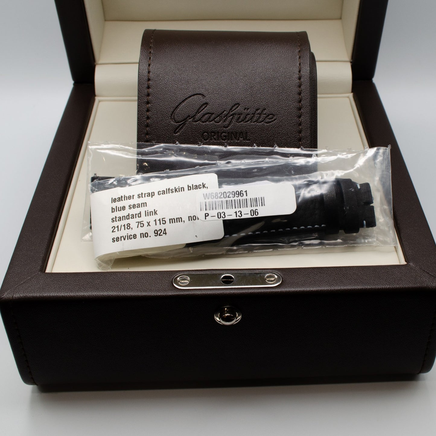 Glashütte Original Senator Chronograph Panorama Date 1-37-01-03-02-35