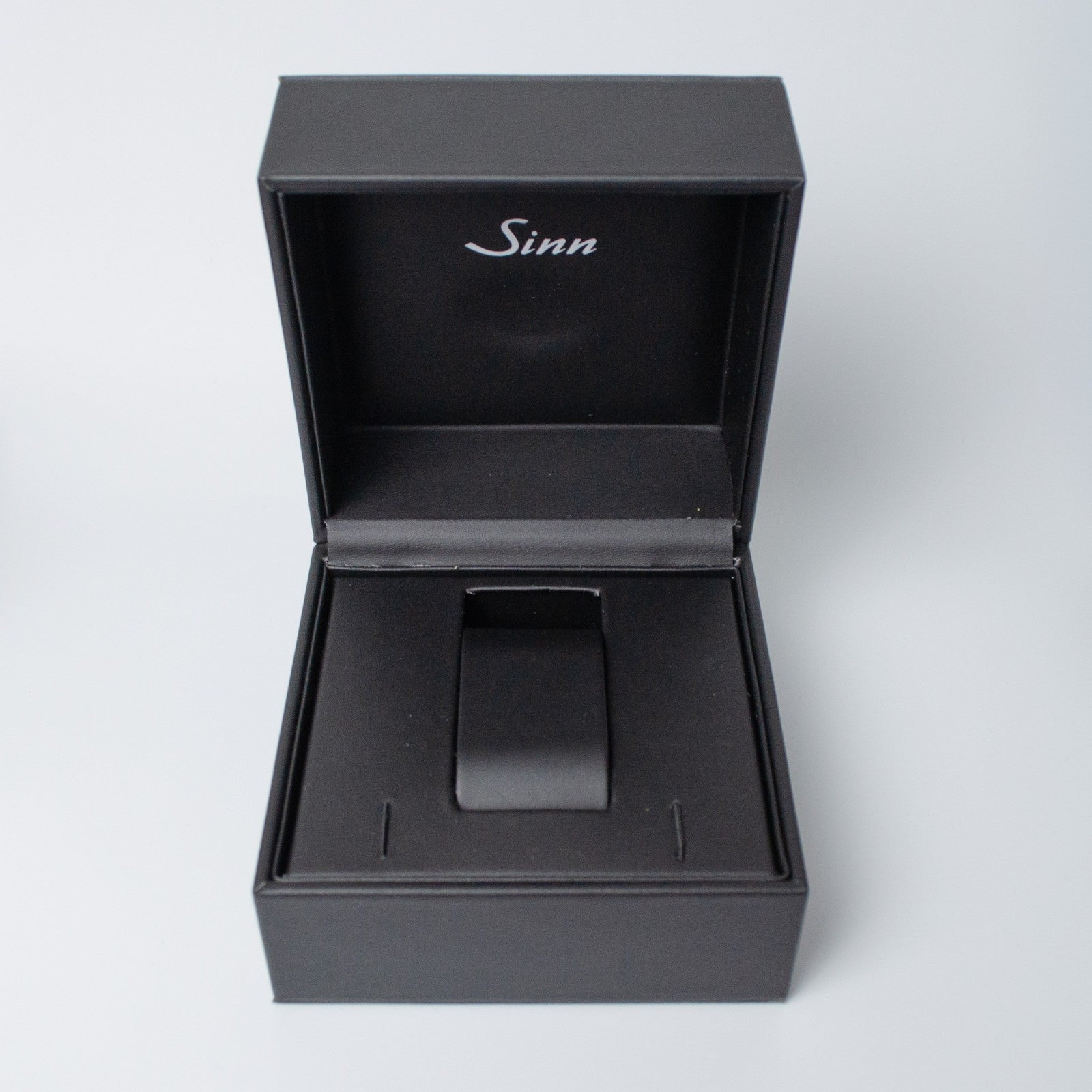 Sinn 104 Classic 12 Unworn