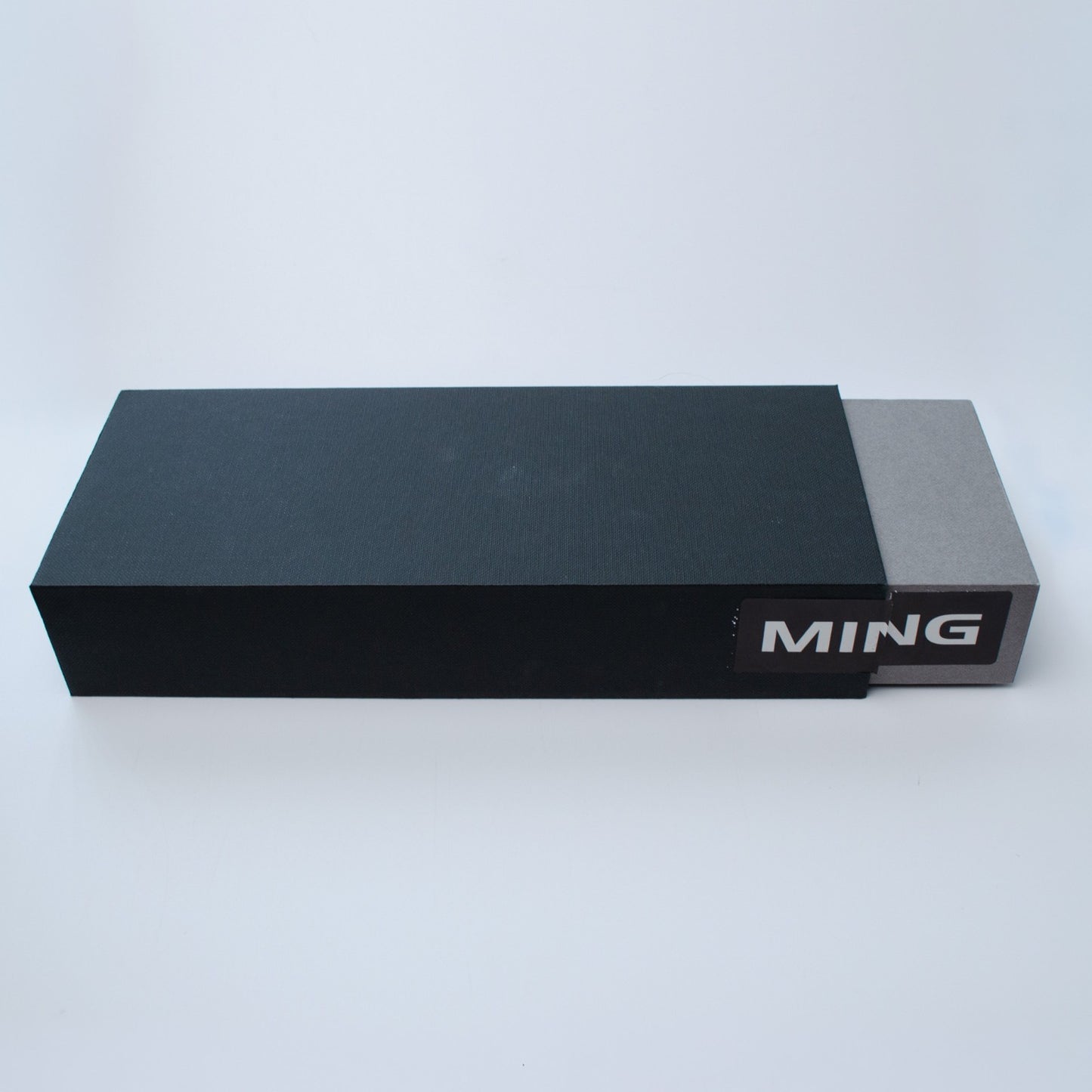 Ming 27.01 ULTRA THIN Box and Papers 2022