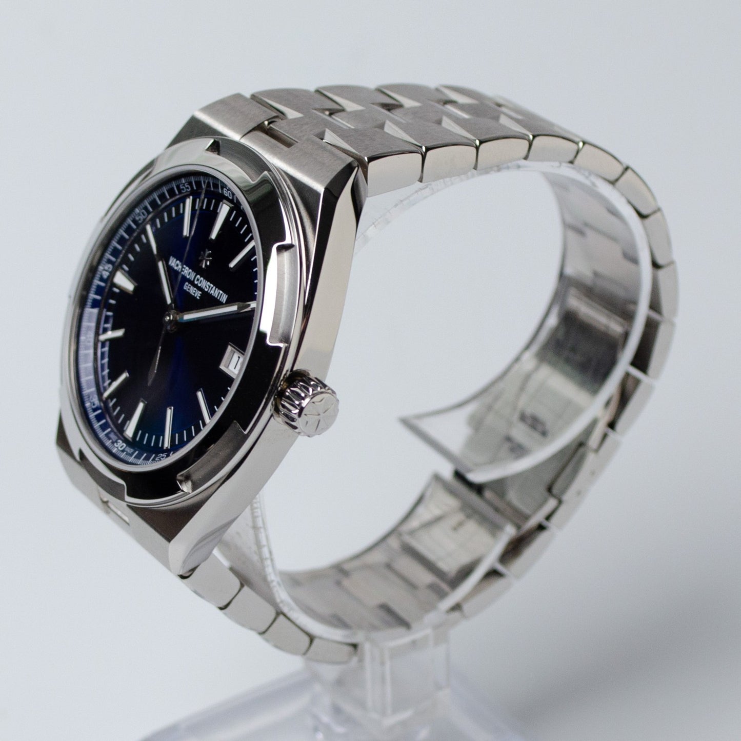 Vacheron Constantin Overseas 4520V/210A-B128