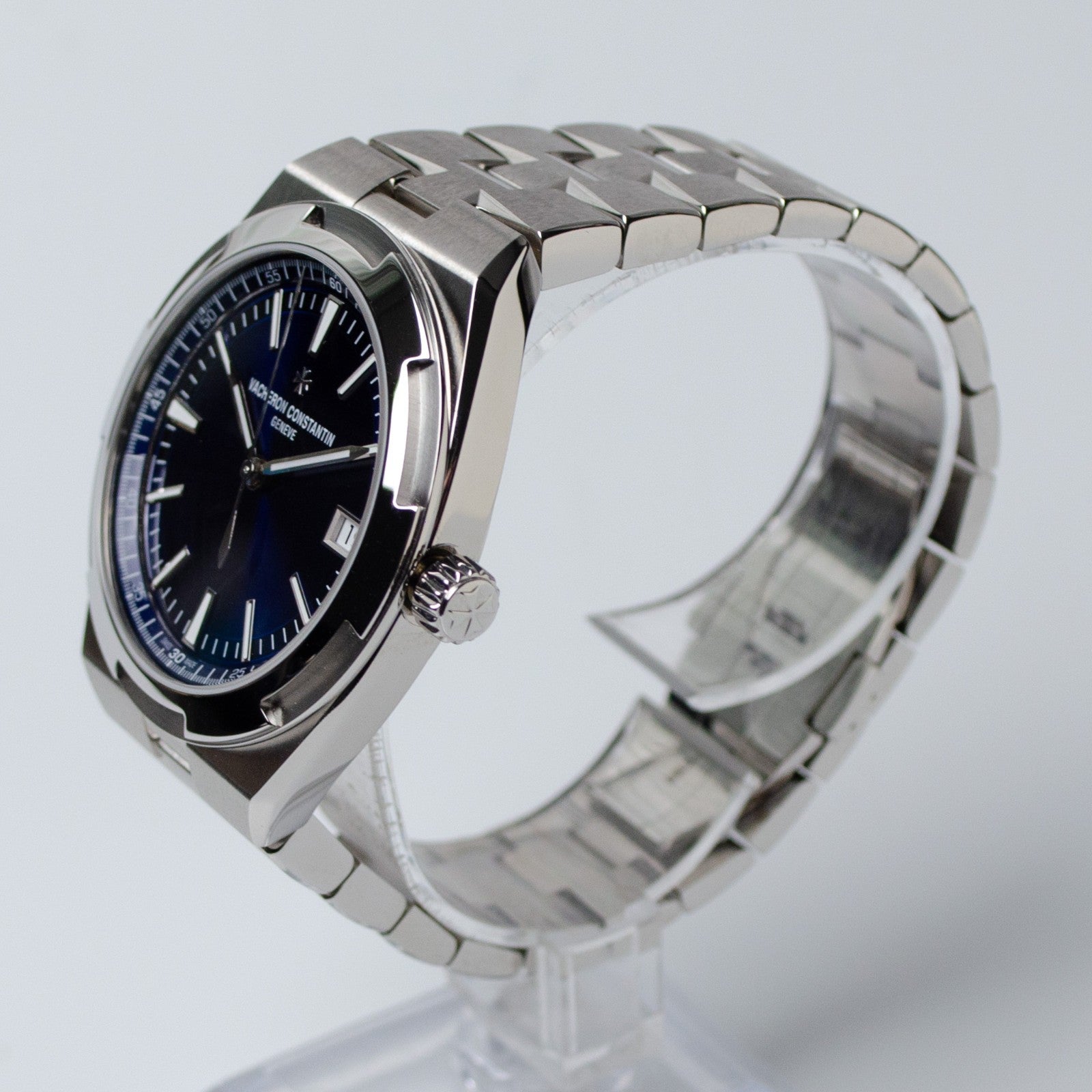 Vacheron Constantin Overseas 4520V/210A-B128