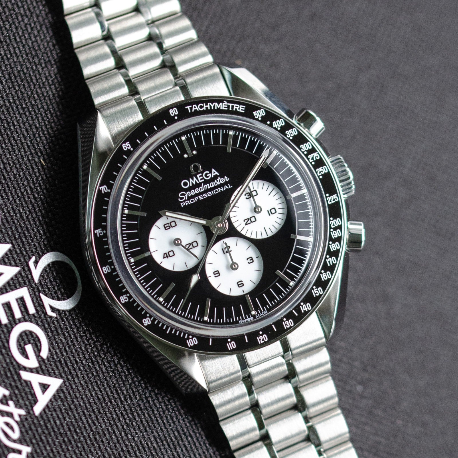 2026 NEW Omega Speedmaster Reverse Panda 310.30.42.50.01.004 Unworn