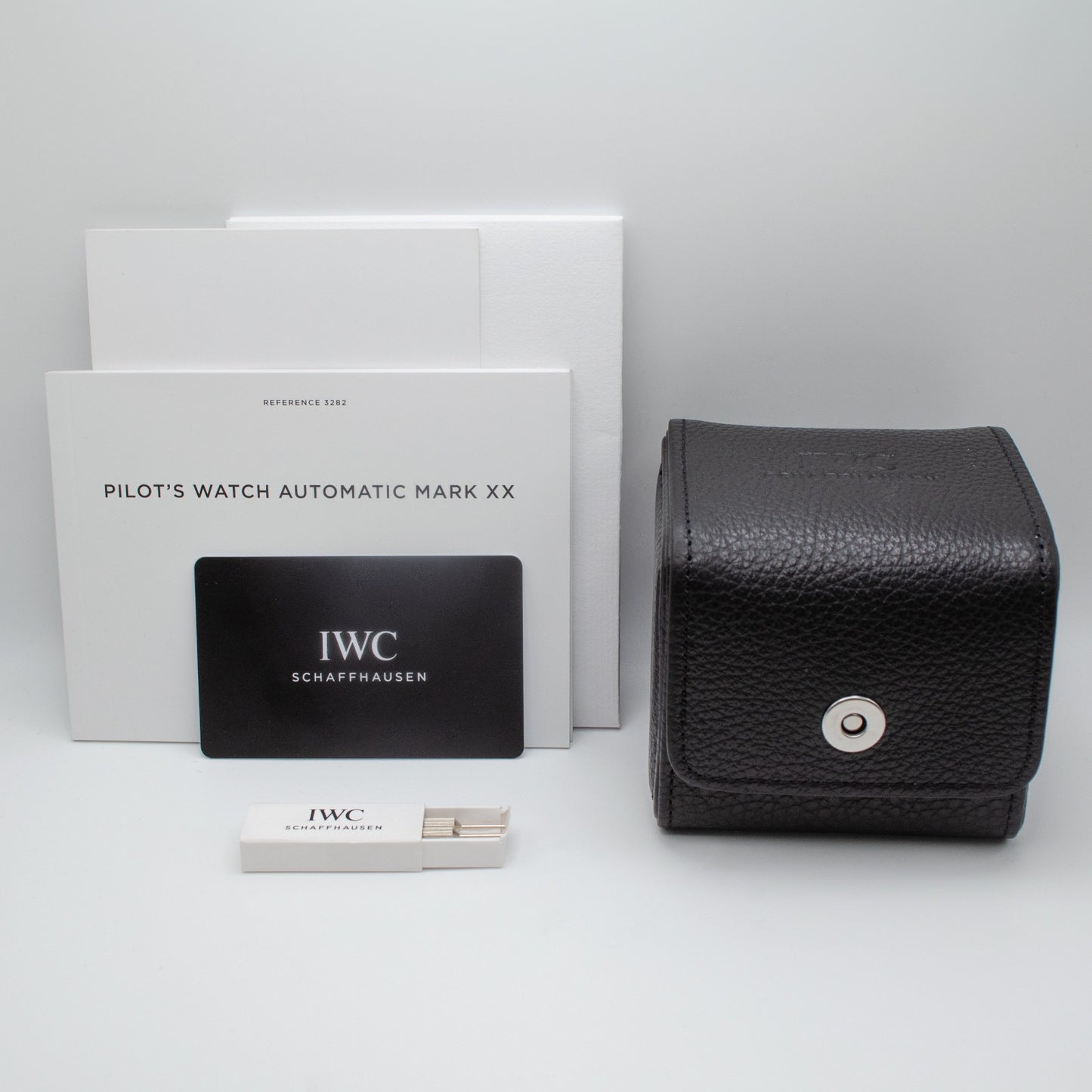 IWC Pilot Mark XX Blue Dial IW328204 - 2024 Full Set Excellent