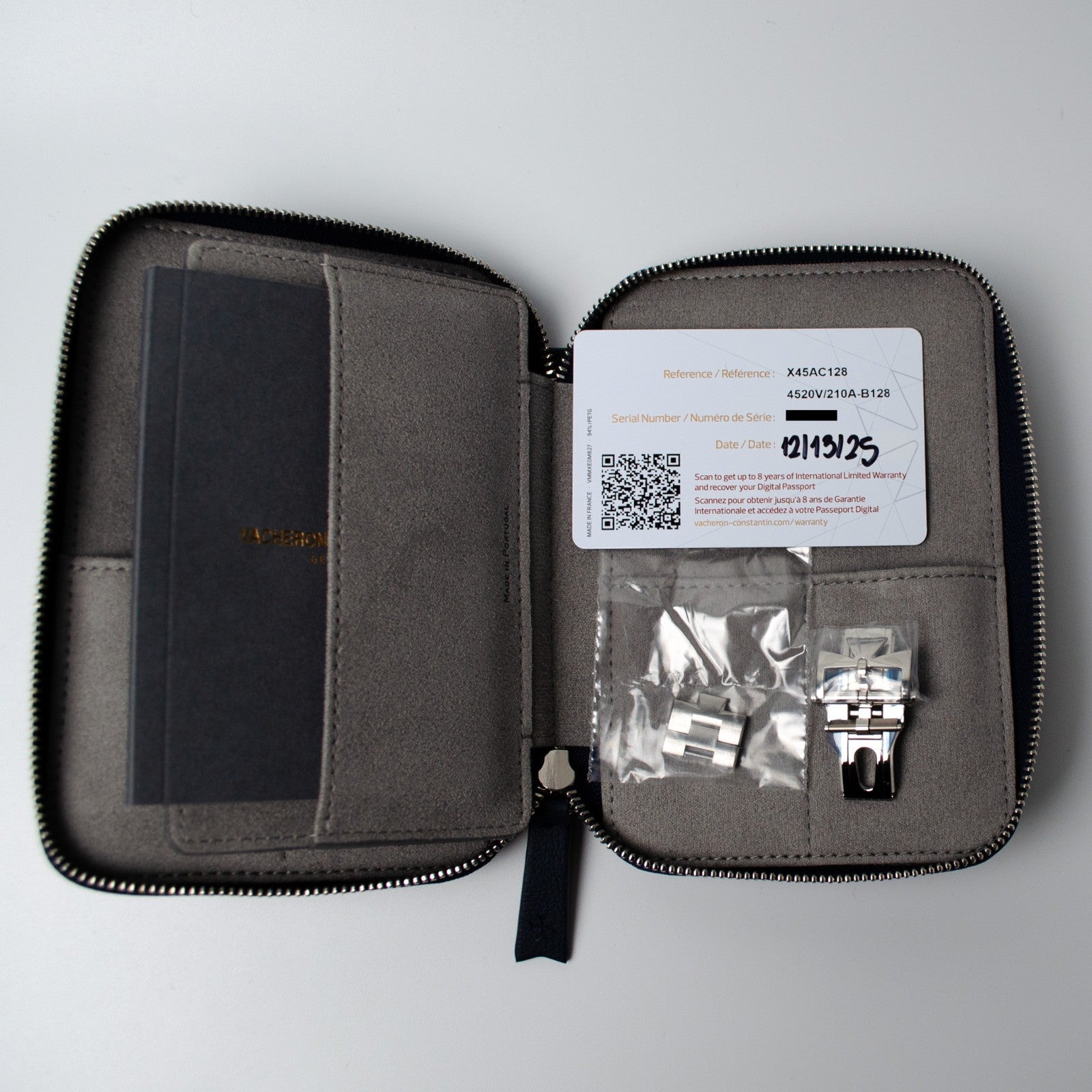 Vacheron Constantin Overseas 4520V/210A-B128