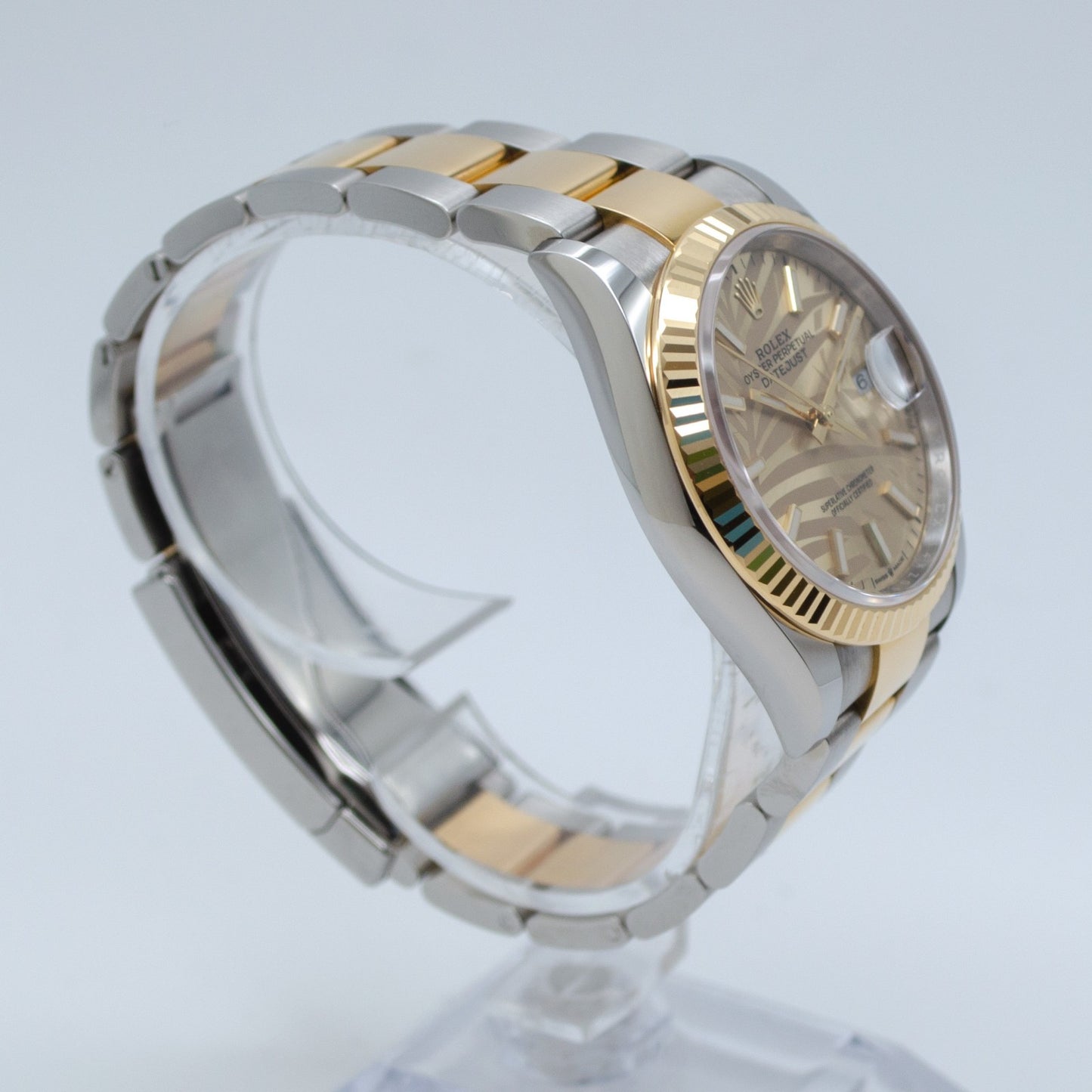 2021 Rolex Datejust 126233 Palm Dial Fluted Oyster