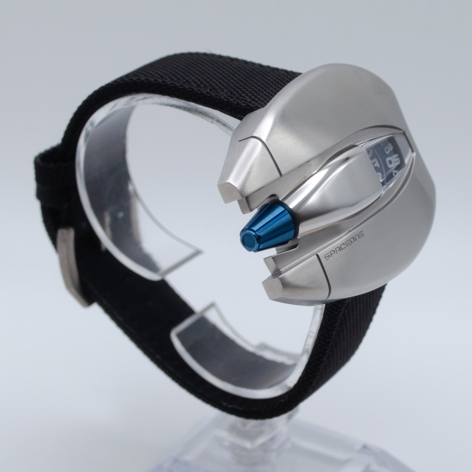 SpaceOne Jumping Hour Limited Topper Edition