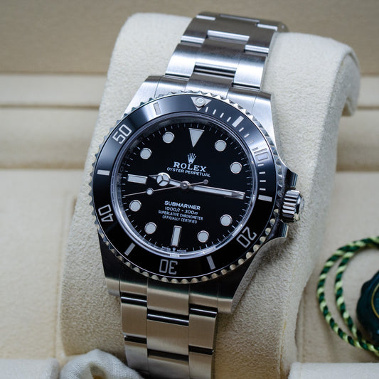 2023 Rolex Submariner 124060 41mm Black Ceramic Stainless Steel Box & Papers