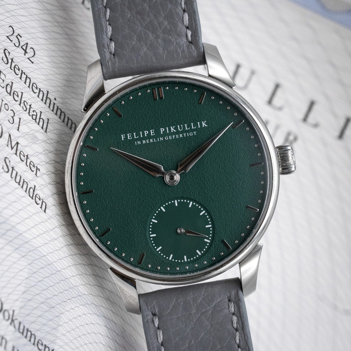Felipe Pikullik Klassik Green - 2025 with Pouch and Paperwork