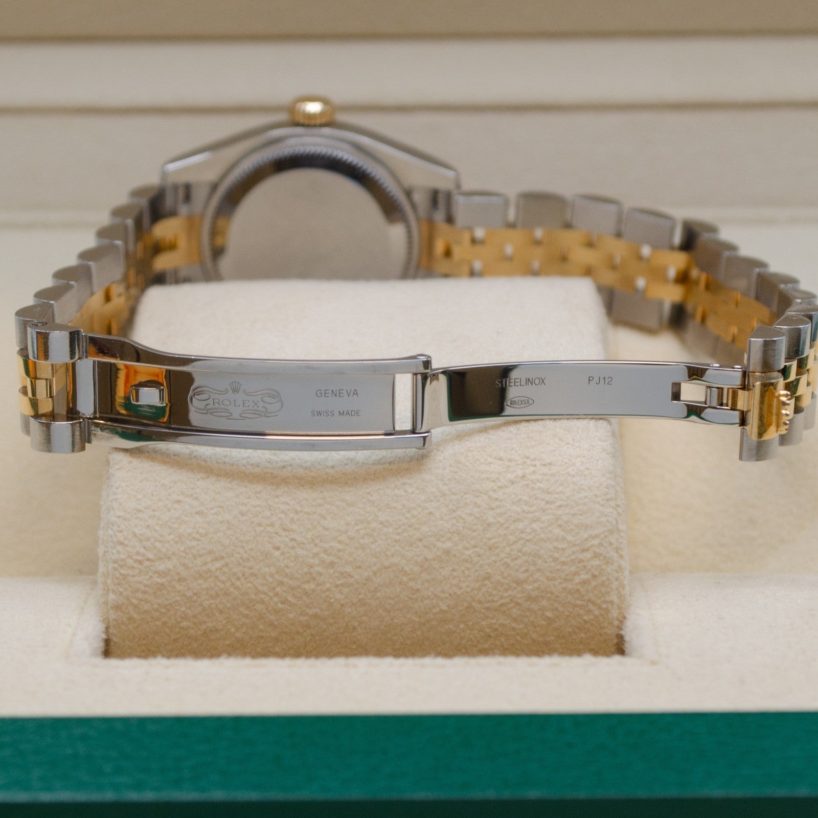 Rolex Lady-Datejust 26mm Champagne Dial Fluted Jubilee 179173