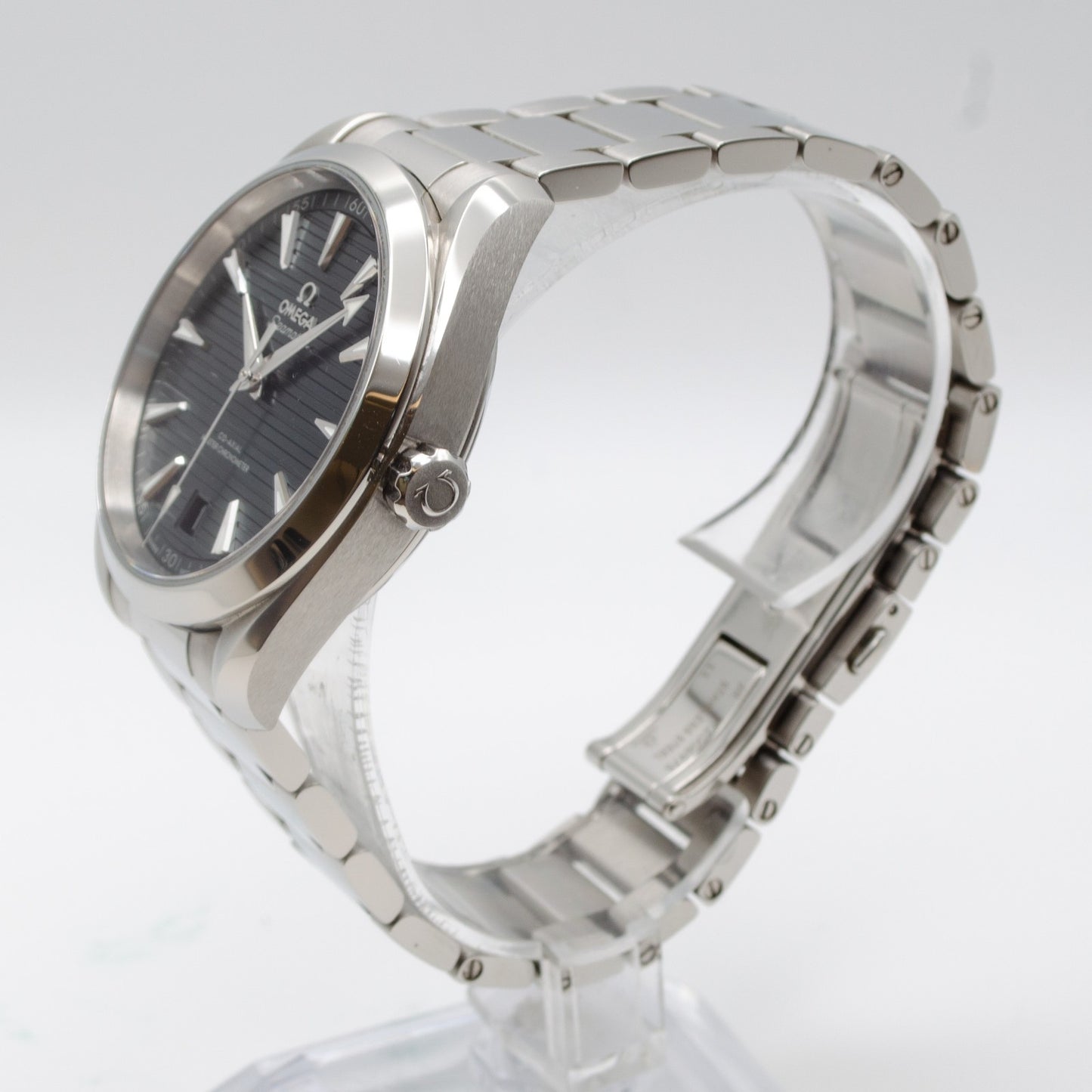 Omega Seamaster Aqua Terra Green Dial 150M 220.10.41.21.10.001 Box and Papers