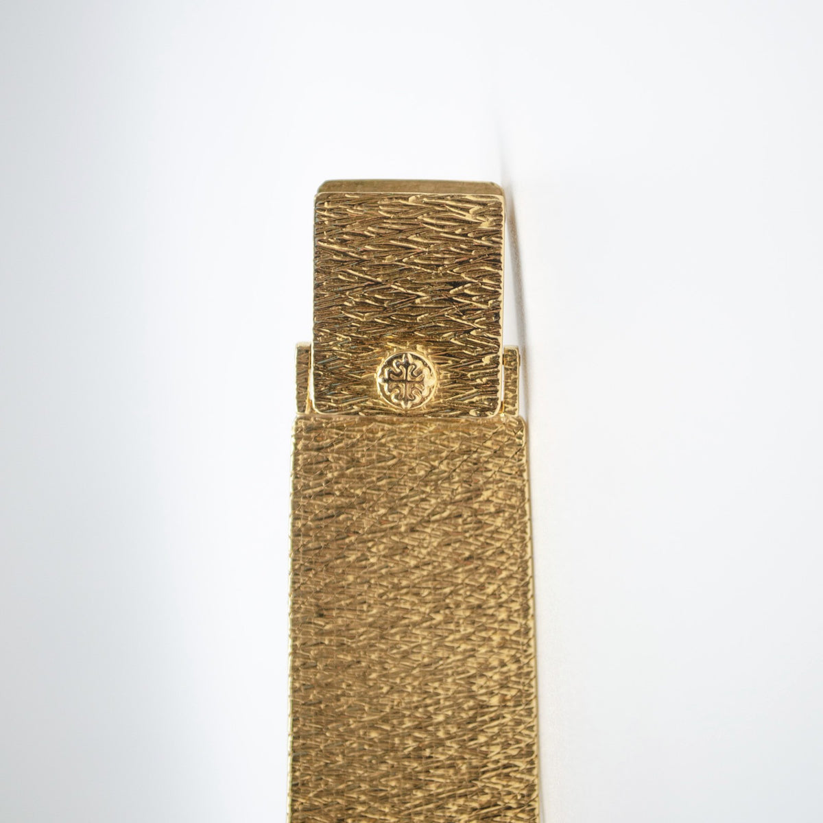 Patek Philippe Ref. 3553/1 18K Yellow Gold Bark Finish 1969 with Extract