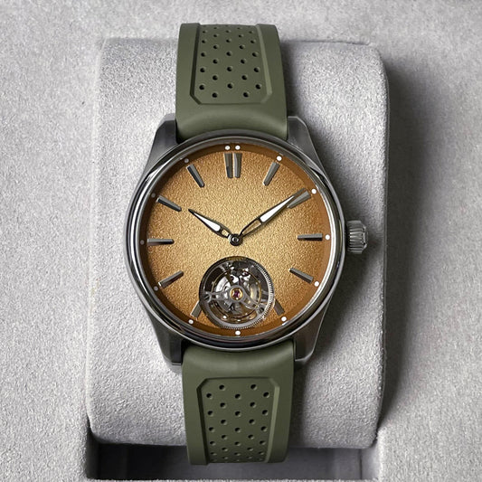 H. Moser & Cie. Pioneer Tourbillon Amber Sand - Bucherer Exclusive